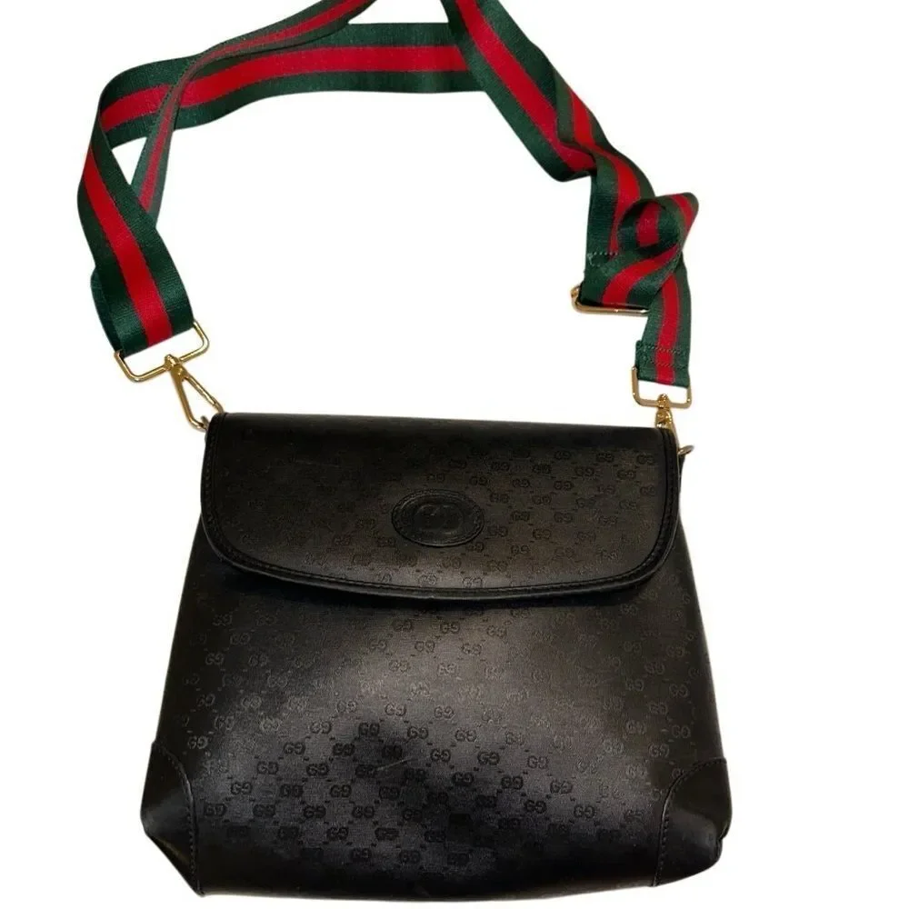 Gucci Black and Red Crossbody Bag with Textured Finish - Picture 5 of 13